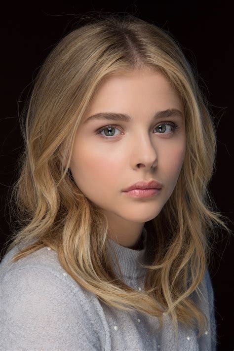 Chloë Grace Moretz .